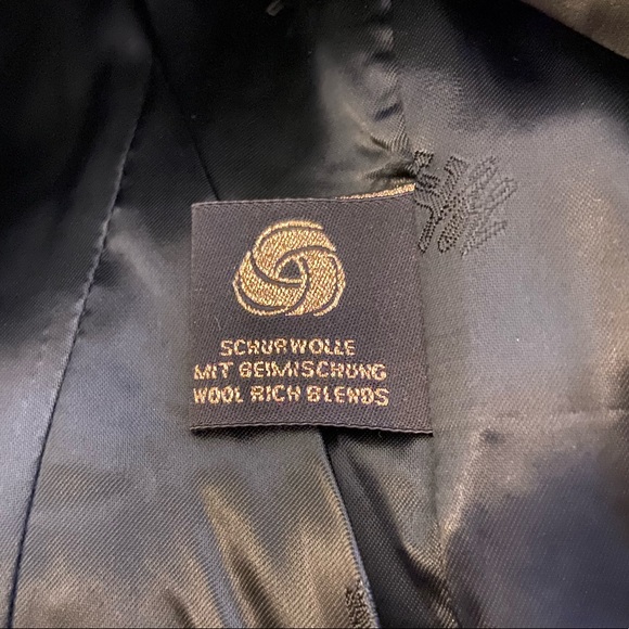 Escada Vintage Baroque and Velvet Blazer, Size 40 - Picture 13 of 14